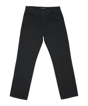2y-studios-gabrie-basic-straight-jeans-hose-fwblk-j-s-10001-lifestyle_front.png