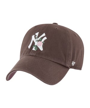 47-brand-mlb-new-york-yankees-clean-up-cap-pink-b-thrnc17gws-bw-lifestyle_front.png