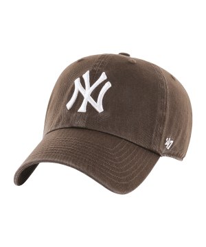 47-brand-mlb-ny-yankees-clean-up-cap-braun-b-rgw17gwsnl-bw-lifestyle_front.png