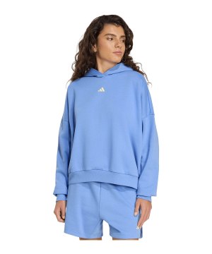 adidas-3-stripes-studio-hoody-damen-blau-ku6048-lifestyle_front.png
