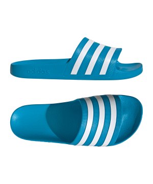 adidas-adilette-aqua-badelatsche-blau-fy8047-lifestyle_gallery.png