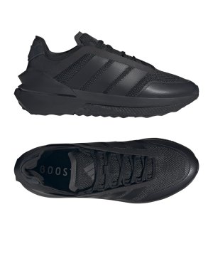 adidas-avryn-schwarz-ie2642-lifestyle_gallery.png