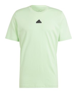 adidas-city-escape-graphic-t-shirt-gruen-in6237-lifestyle_front.png