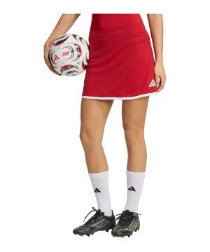 adidas-entrada-26-rock-damen-rot-kb4004-lifestyle_front.png
