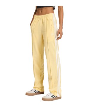 adidas-firebird-classic-track-hose-damen-weiss-kd3650-lifestyle_front.png