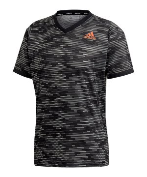 adidas-freelift-primeblue-t-shirt-blau-fk0810-lifestyle_front.png