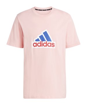 adidas-future-icons-badge-of-sport-t-shirt-rosa-is8342-lifestyle_front.png