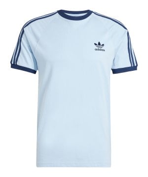 adidas-originals-3-stripes-t-shirt-blau-jn7018-lifestyle_front.png