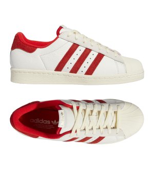 adidas-originals-superstar-82-weiss-rot-gy8457-lifestyle_gallery.png