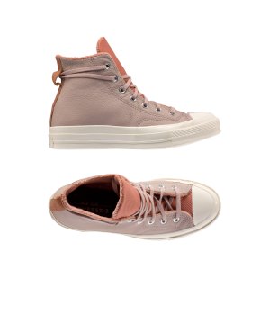 converse-chuck-70-hi-damen-grau-beige-f090-a01332c-lifestyle_gallery.png