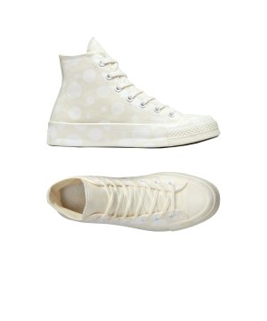 converse-chuck-70-hi-damen-weiss-f281-a01183c-lifestyle_gallery.png