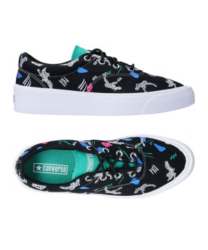 converse-skid-grip-cvo-ox-schwarz-f001-170725c-lifestyle_gallery.png
