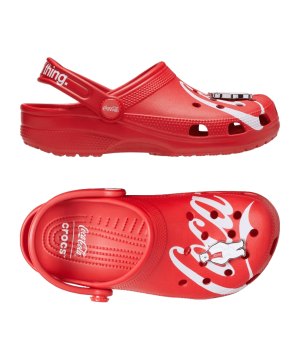 crocs-coca-cola-classic-clog-badelatsche-f90h-212129-lifestyle_gallery.png