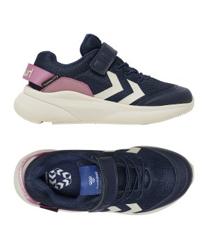 hummel-reach-250-recycled-textil-kids-f1017-214628-lifestyle_gallery.png