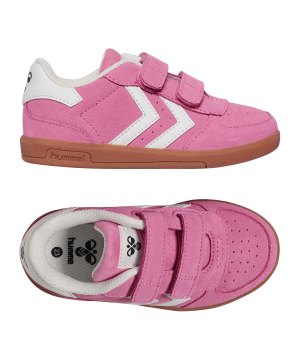 hummel-victory-suede-ii-sneaker-kids-pink-f3195-230238-lifestyle_gallery.png