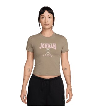 jordan-brooklyn-graphic-t-shirt-damen-braun-f247-io9543-lifestyle_front.png
