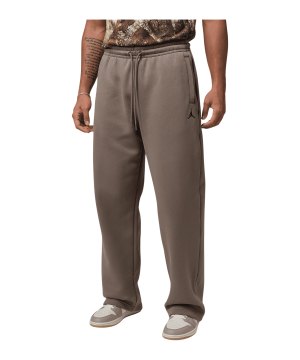 jordan-brooklyn-oversized-short-gruen-f040-ib7238-indoor_front.png