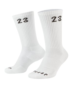 jordan-essential-crew-3er-pack-socken-weiss-f100-da5718-lifestyle_front.png
