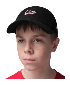 jordan-jan-aj1-patch-cap-schwarz-f023-9a0902-lifestyle_front.png