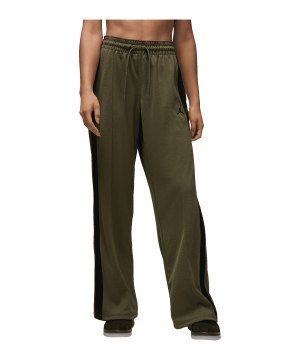 jordan-knit-track-jogginghose-damen-gruen-f222-fv7101-lifestyle_front.png