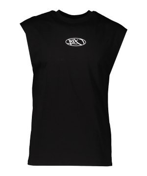 k1x-badge-sleeveless-t-shirt-schwarz-kxm241-035-3-lifestyle_front.png