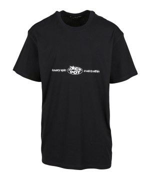 mister-tee-every-spin-wins-t-shirt-schwarz-mt3458-00007-lifestyle_front.png