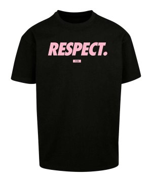mister-tee-respect-t-shirt-schwarz-mt3124-lifestyle_front.png
