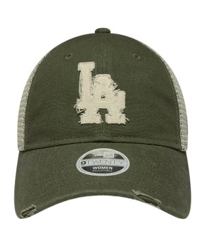 new-era-9twenty-trucker-losdod-cap-damen-gruen-f310-60856321-lifestyle_front.png