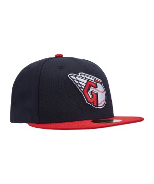 new-era-cleveland-guardians-cap-blau-70676275-lifestyle_front.png