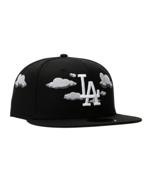 new-era-mlb-59fifty-la-dodgers-nighttime-cap-f1-60770438-lifestyle_front.png