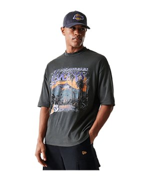 new-era-nba-washed-graphic-la-lakers-t-shirt-f20-60684346-lifestyle_front.png