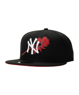 new-era-new-york-yankees-properties-cap-schwarz-70982811-lifestyle_front.png
