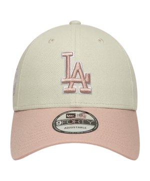 new-era-patch-9forty-losdodco-cap-beige-f270-60856270-lifestyle_front.png
