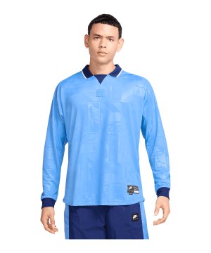 nike-air-sweatshirt-blau-f412-hm8987-lifestyle_front.png