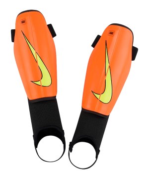 nike-charge-schienbeinschoner-kids-orange-f830-dx4610-equipment_front.png