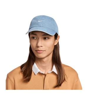 nike-club-denim-cap-grau-f429-hf0383-lifestyle_front.png