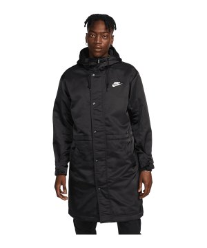 nike-club-stadium-parka-jacke-schwarz-f010-fb7320-lifestyle_front.png