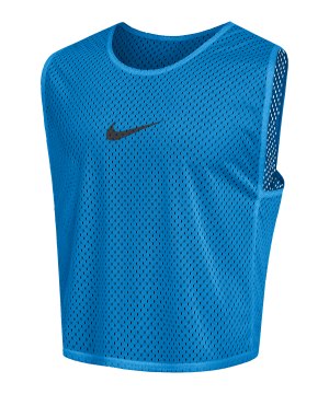 nike-dri-fit-training-26-bib-blau-f406-hv8429-teamsport_front.png