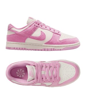 nike-dunk-low-sneaker-damen-beige-f101-hj7673-lifestyle_gallery.png