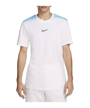 nike-graphic-t-shirt-weiss-f100-fq8821-lifestyle_front.png