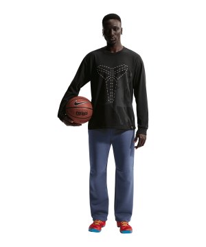 nike-kobe-bryant-m90-longsleeve-t-shirt-f010-iq2372-indoor_front.png