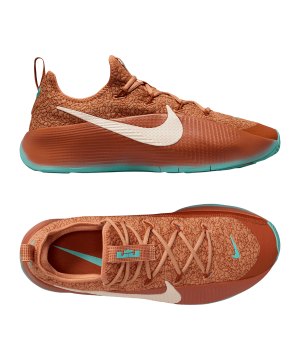 nike-lebron-tr-1-schuh-braun-f200-fj6151-hallenschuhe_gallery.png