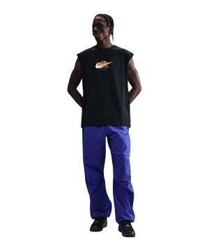 nike-m90-oc-moto-t-shirt-schwarz-f010-ib4328-indoor_front.png