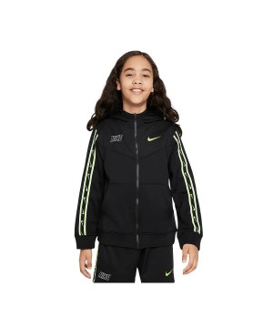 nike-repeat-jacke-schwarz-grau-f013-dz5622-lifestyle_front.png