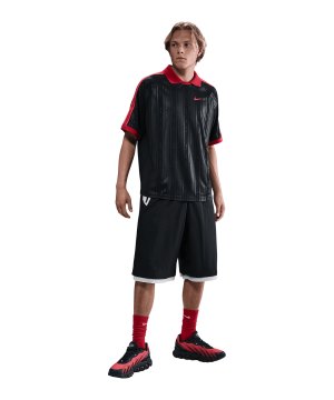 nike-sportwear-t-shirt-schwarz-f010-ih4292-lifestyle_front.png
