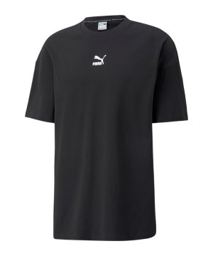 puma-classics-boxy-t-shirt-schwarz-f01-532135-lifestyle_front.png