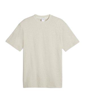 puma-mmq-tee-t-shirt-beige-f84-624009-lifestyle_front.png