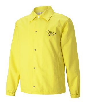 puma-x-maison-kitsune-coach-jacke-gelb-f30-530430-lifestyle_front.png