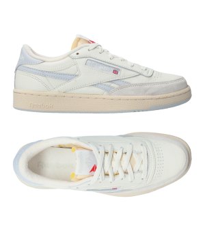 reebok-classic-club-c-revenge-vintage-low-beige-if7693-lifestyle_gallery.png