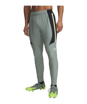 under-armour-challenger-pro-trainingshose-f348-1379448-laufbekleidung_front.png